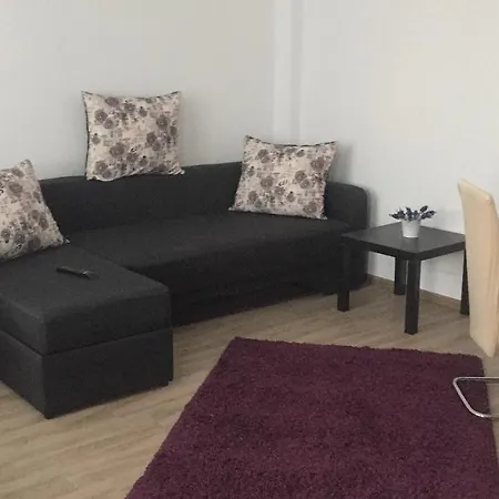 Apartamento Yasso 3 *